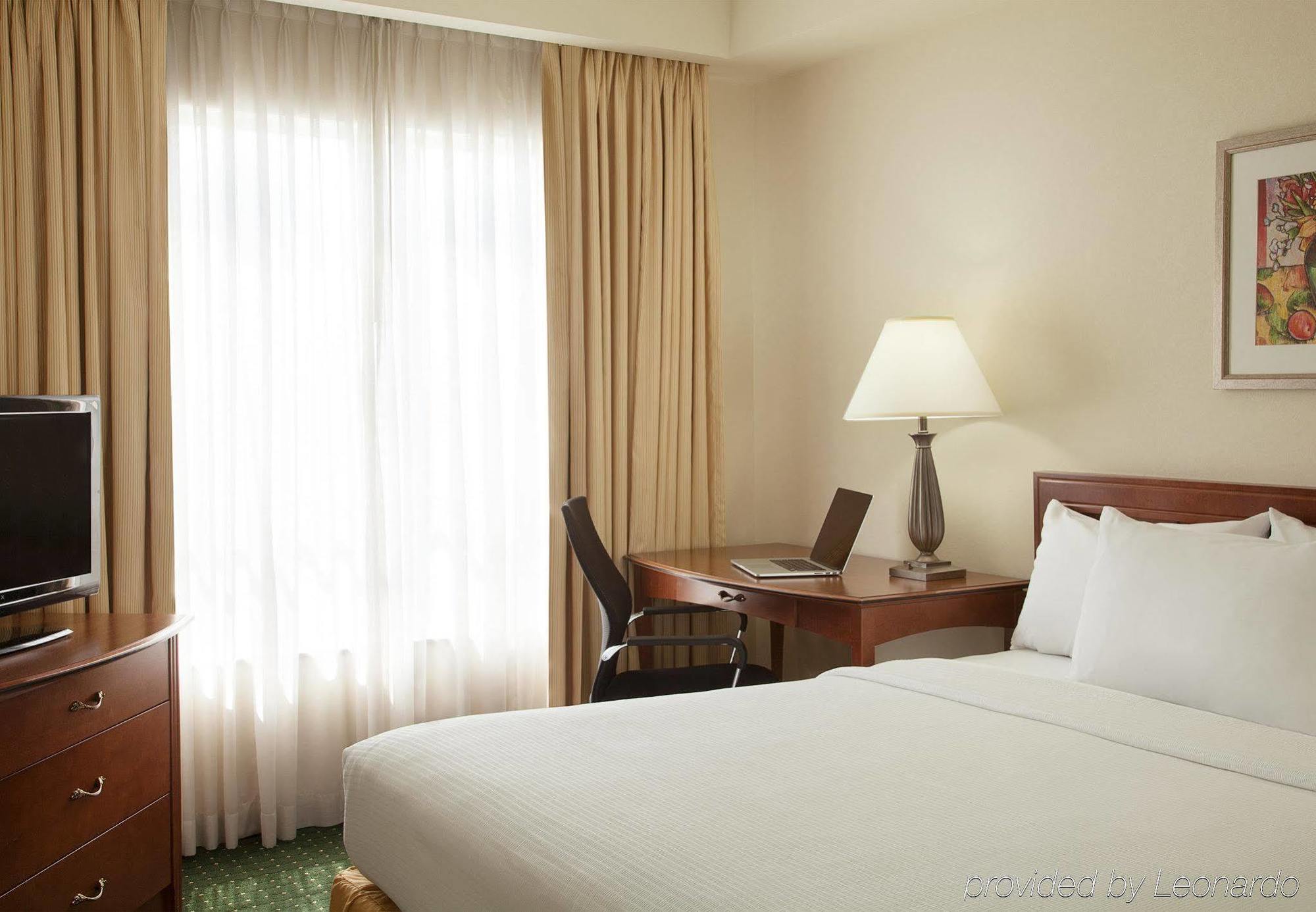 Residence Inn By Marriott Toronto Airport Ngoại thất bức ảnh
